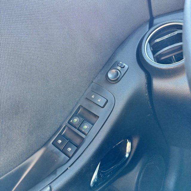 Used 2015 Chevrolet Camaro LT image 38