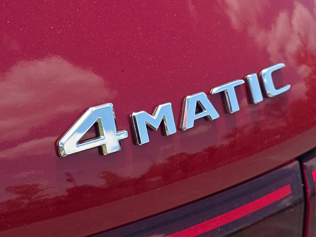 New 2026 Mercedes-Benz GLB 250 4MATIC image 5