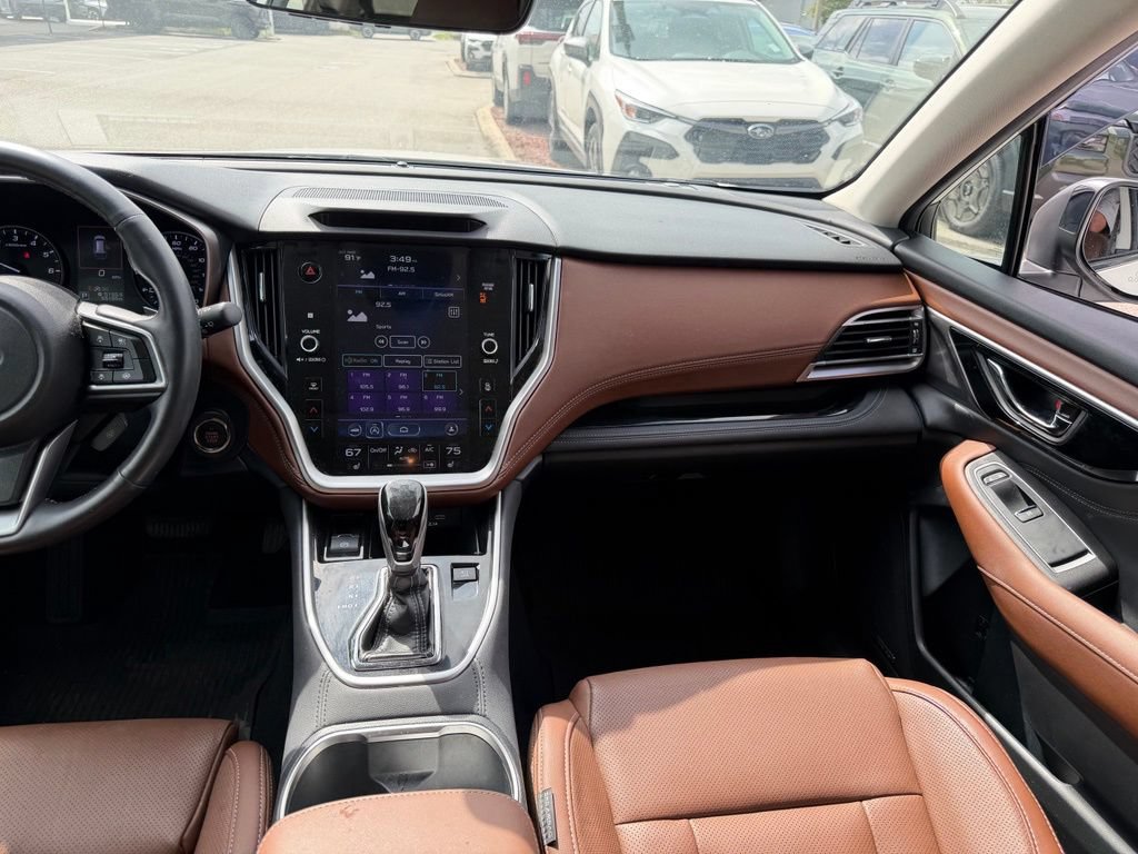 Used 2022 Subaru Outback Touring AWD/4WD image 23