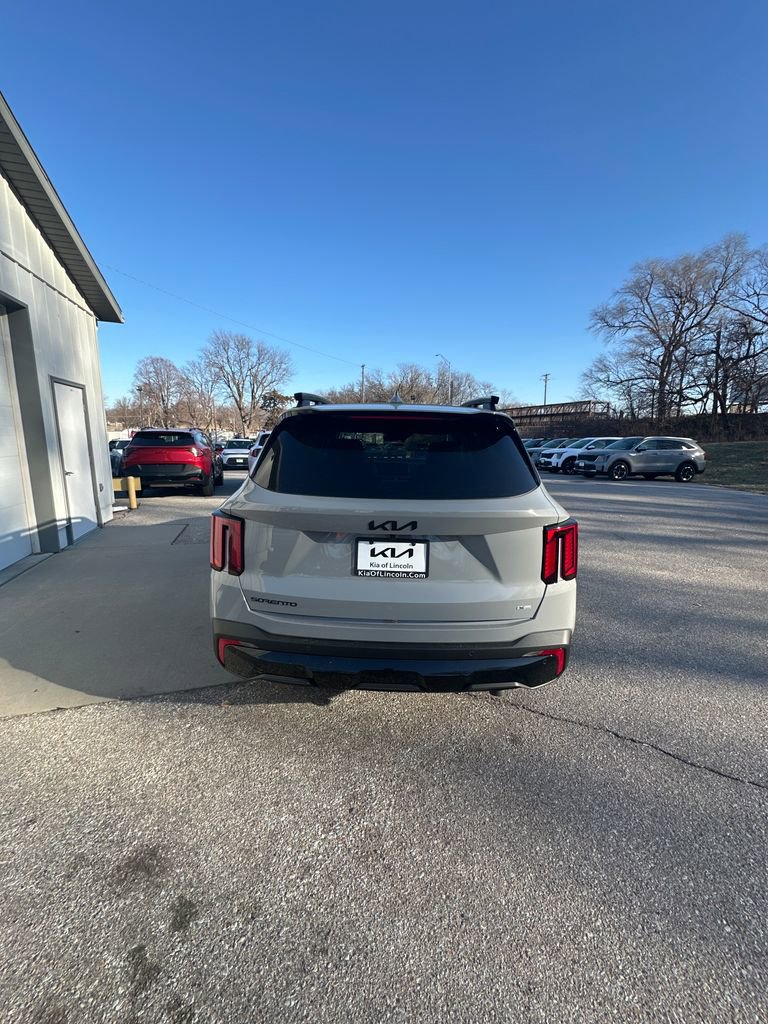 New 2026 Kia Sorento SX image 3