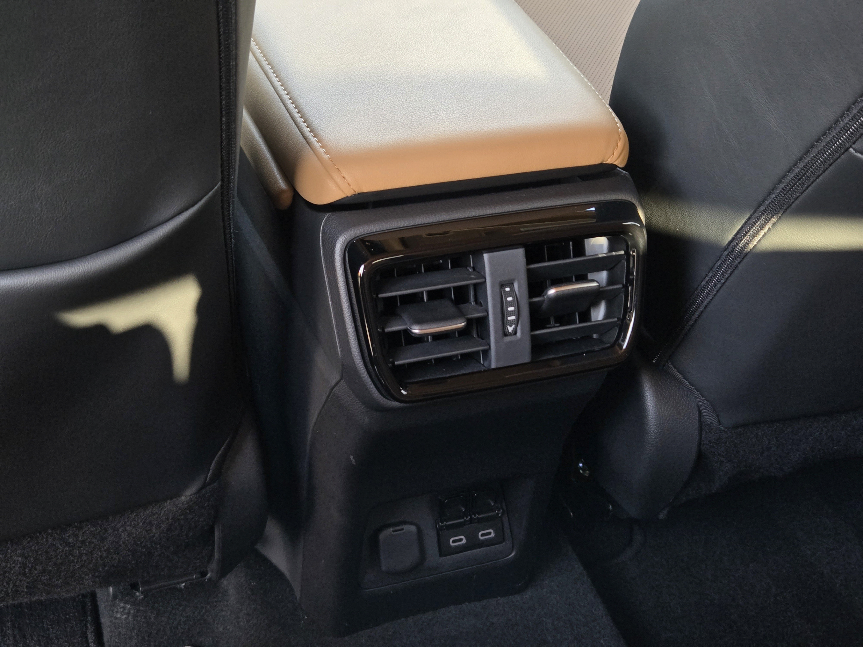 Used 2025 Lexus NX 350 AWD w/ Accessory Package (2T) image 28