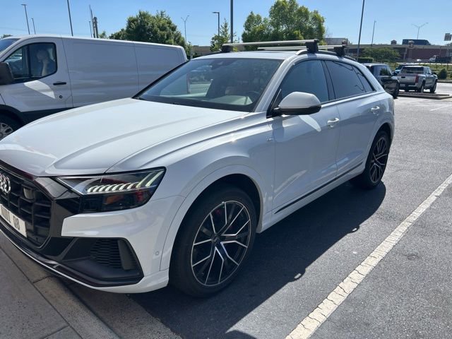 Used 2021 Audi Q8 Premium Plus w/ Premium Plus Package AWD/4WD image 2