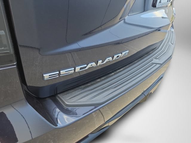 Used 2023 Cadillac Escalade Sport Platinum RWD image 48