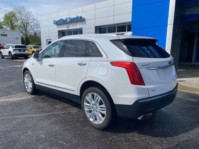 Used 2019 Cadillac XT5 Premium Luxury AWD/4WD image 4