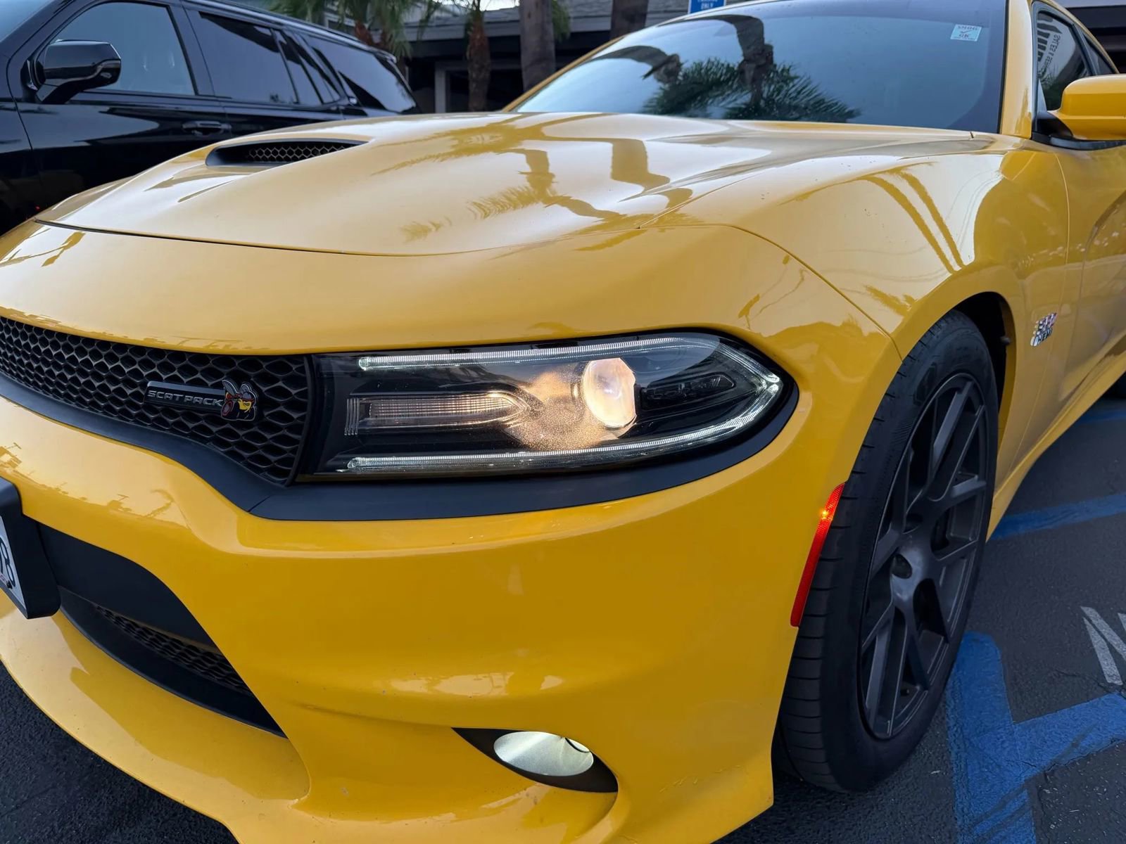 Used 2018 Dodge Charger R/T Scat Pack RWD image 4