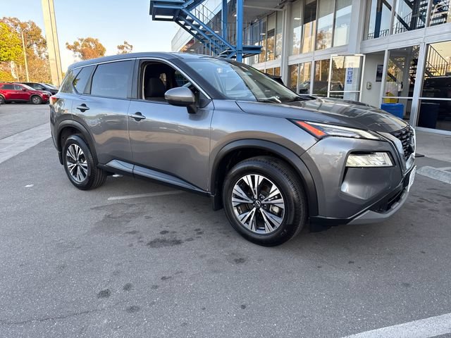Used 2023 Nissan Rogue SV FWD image 7