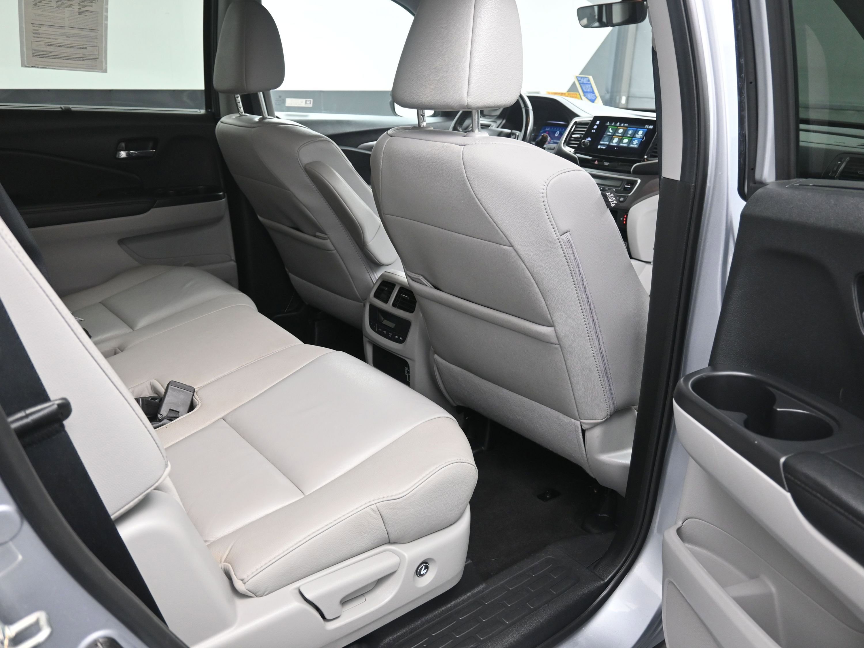 Used 2021 Honda Pilot Special Edition image 24