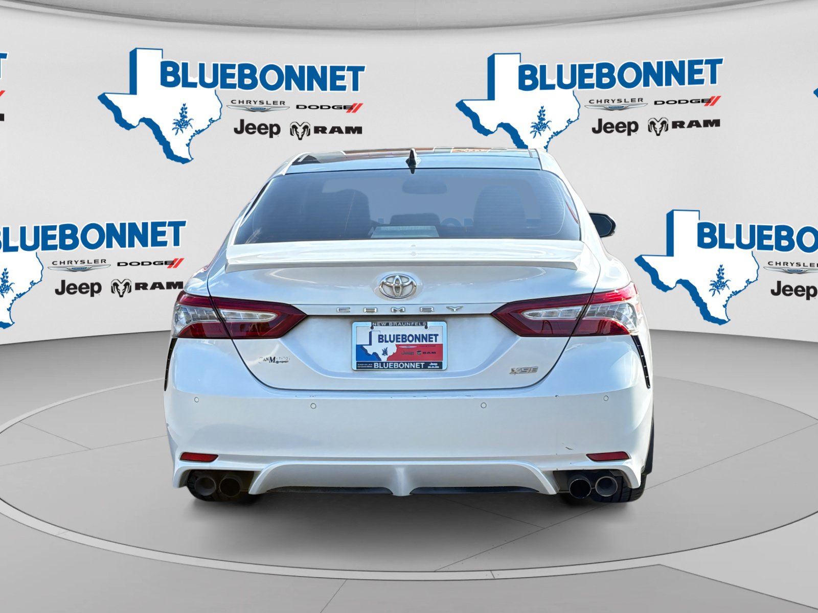 Used 2019 Toyota Camry XSE w/ Driver Assist Package FWD image 6