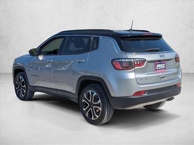 Used 2022 Jeep Compass Limited AWD/4WD image 8