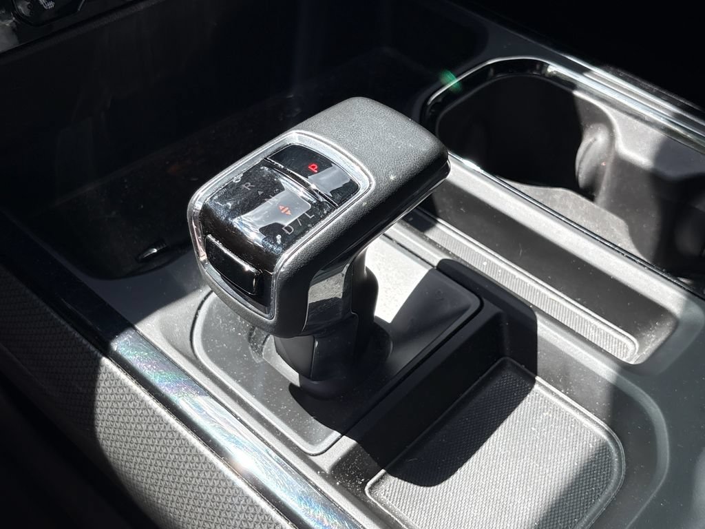 Used 2024 Chevrolet Silverado 1500 ZR2 w/ Technology Package AWD/4WD image 28