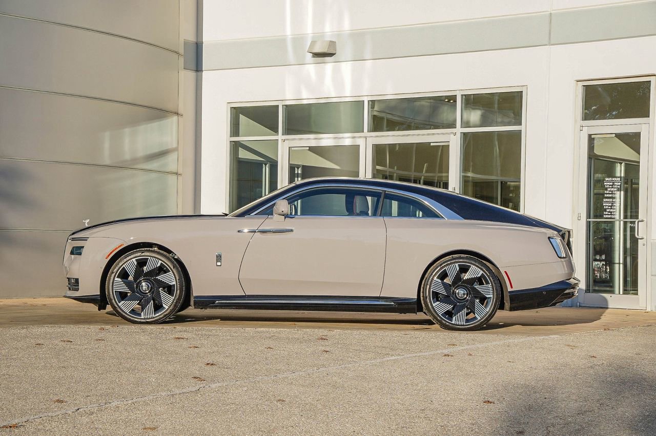 New 2026 Rolls-Royce Spectre AWD/4WD image 12