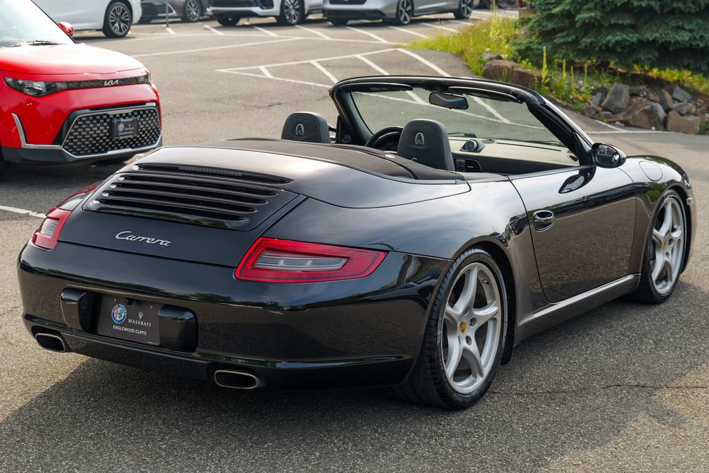 Used 2006 Porsche 911 Carrera RWD image 20
