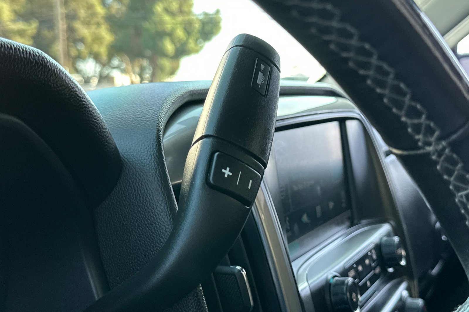 Used 2016 Chevrolet Silverado 1500 LT w/ LT Convenience Package image 30