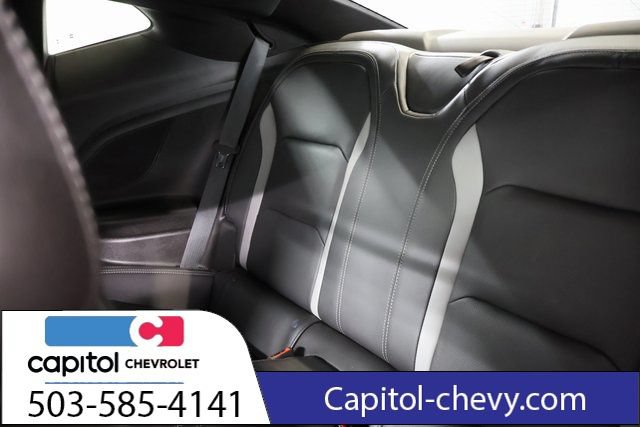 Used 2019 Chevrolet Camaro SS RWD image 13