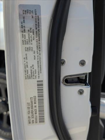 Used 2025 RAM 2500 Laramie AWD/4WD image 29
