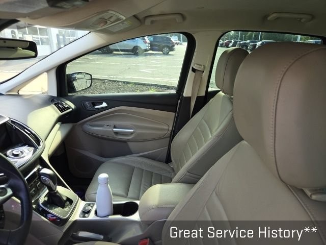 Used 2015 Ford C-MAX SEL w/ Equipment Group 302A FWD image 10
