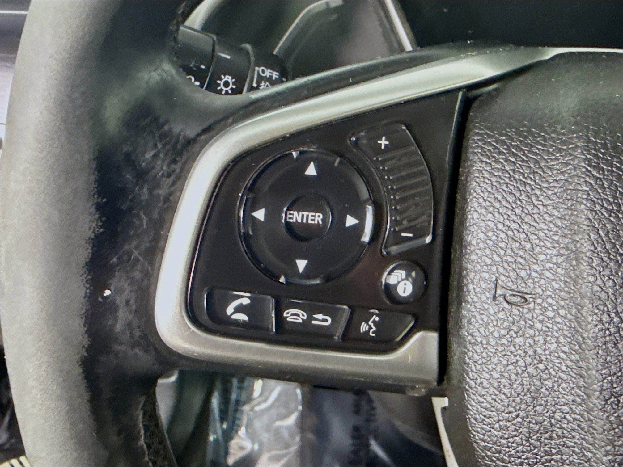 Used 2018 Honda Civic EX-T image 14