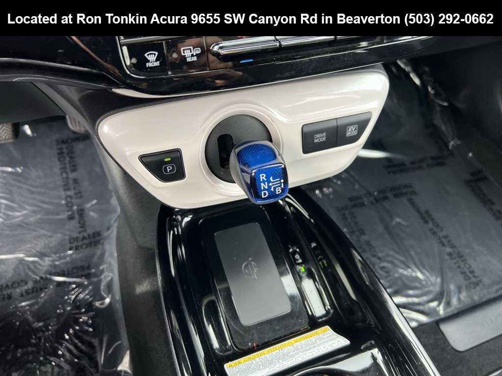 Used 2017 Toyota Prius Four image 22