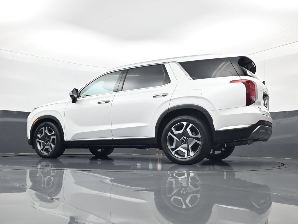 Certified 2024 Hyundai Palisade SEL FWD image 29
