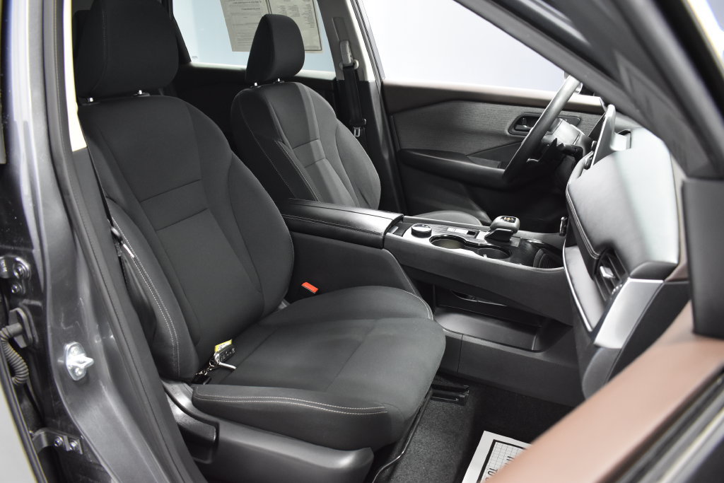 Certified 2023 Nissan Rogue S AWD/4WD image 14
