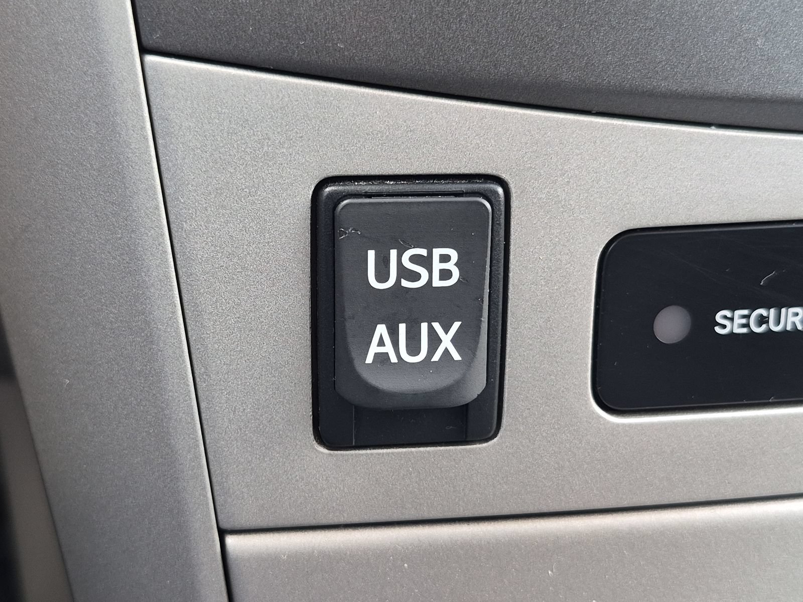 Used 2012 Toyota Corolla LE FWD image 28