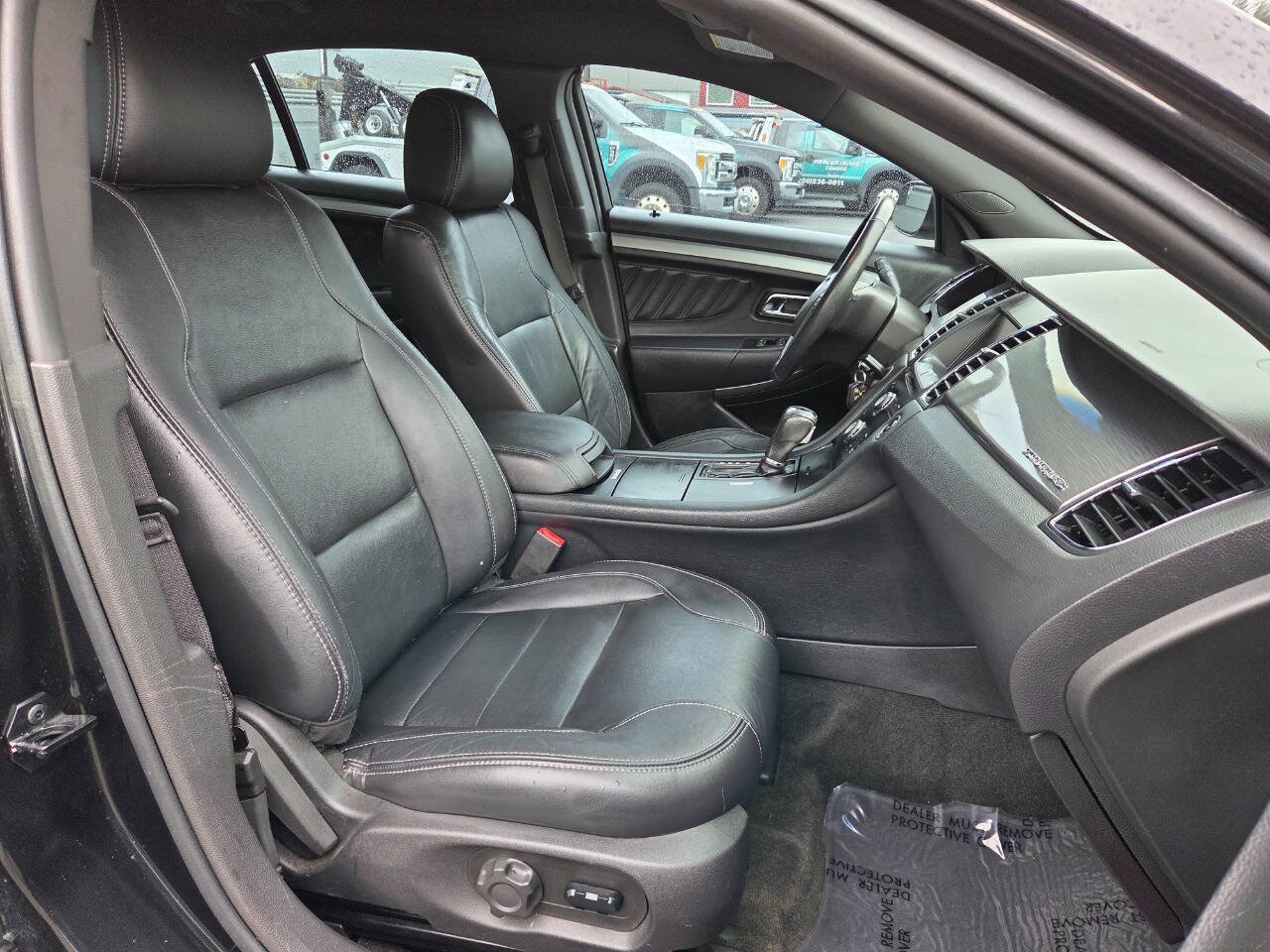 Used 2014 Ford Taurus SEL w/ Equipment Group 201A FWD image 17