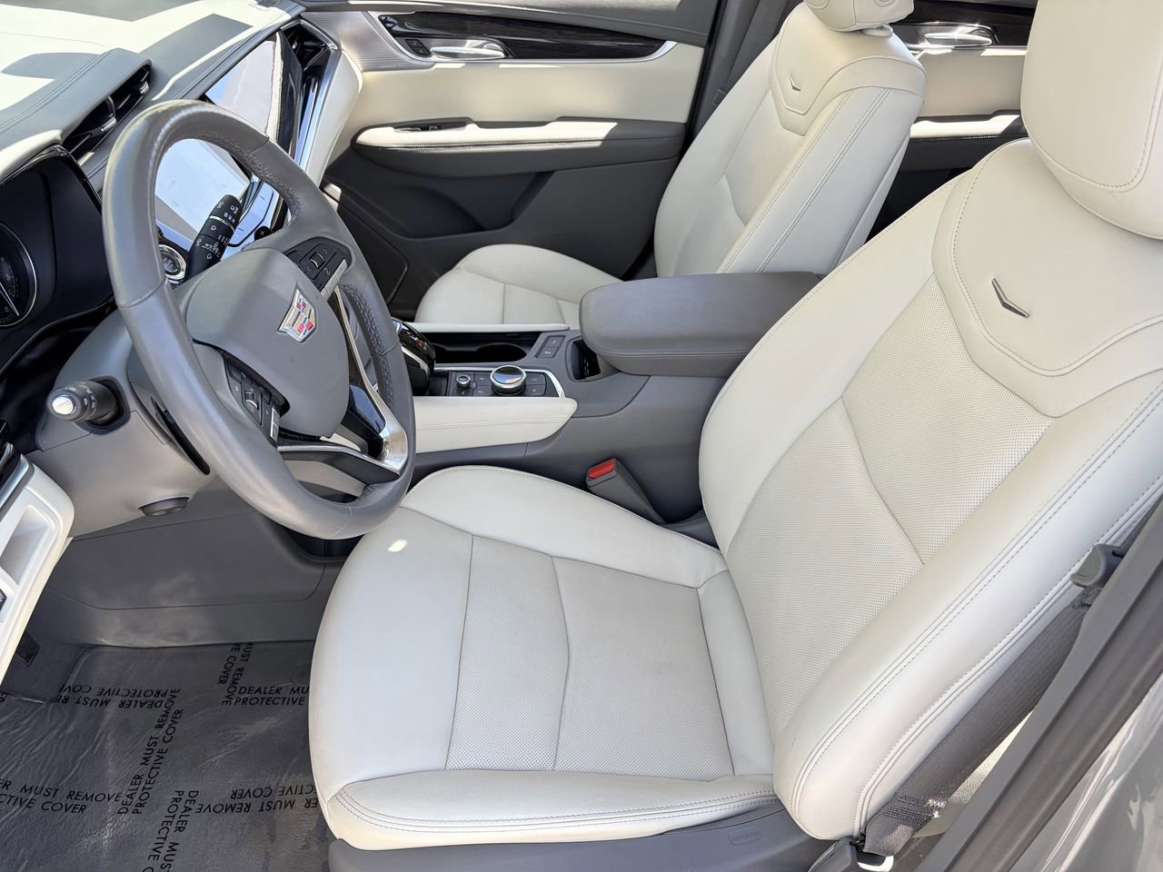 Certified 2023 Cadillac XT6 Premium Luxury FWD image 20