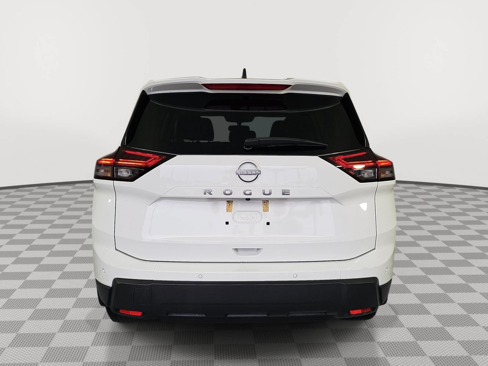 Used 2025 Nissan Rogue S FWD image 7