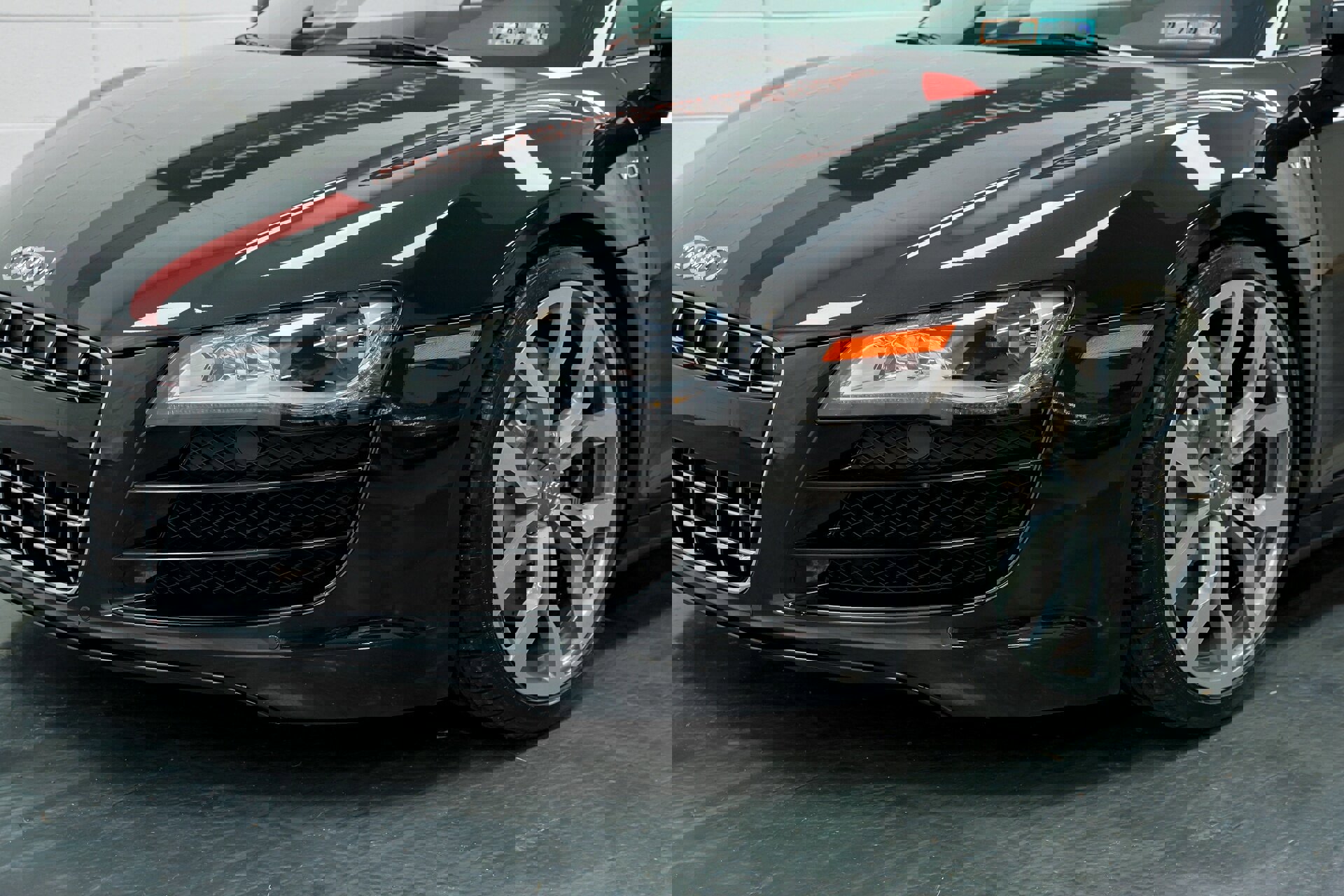 Used 2011 Audi R8 V10 image 6