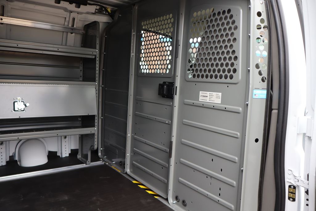 New 2025 Chevrolet Express 2500 w/ Driver Convenience Package image 34