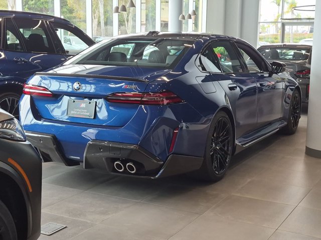 New 2027 BMW M5 w/ Carbon Package AWD/4WD video 2