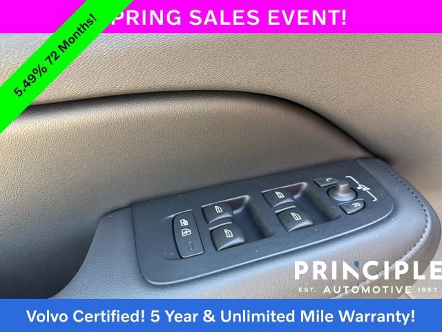 Certified 2025 Volvo S60 T8 Plus image 29