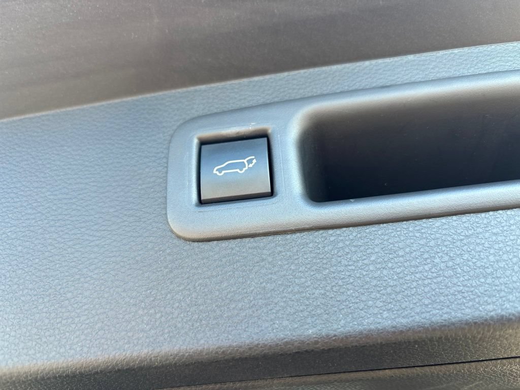 Used 2026 Toyota Highlander XLE AWD/4WD image 48