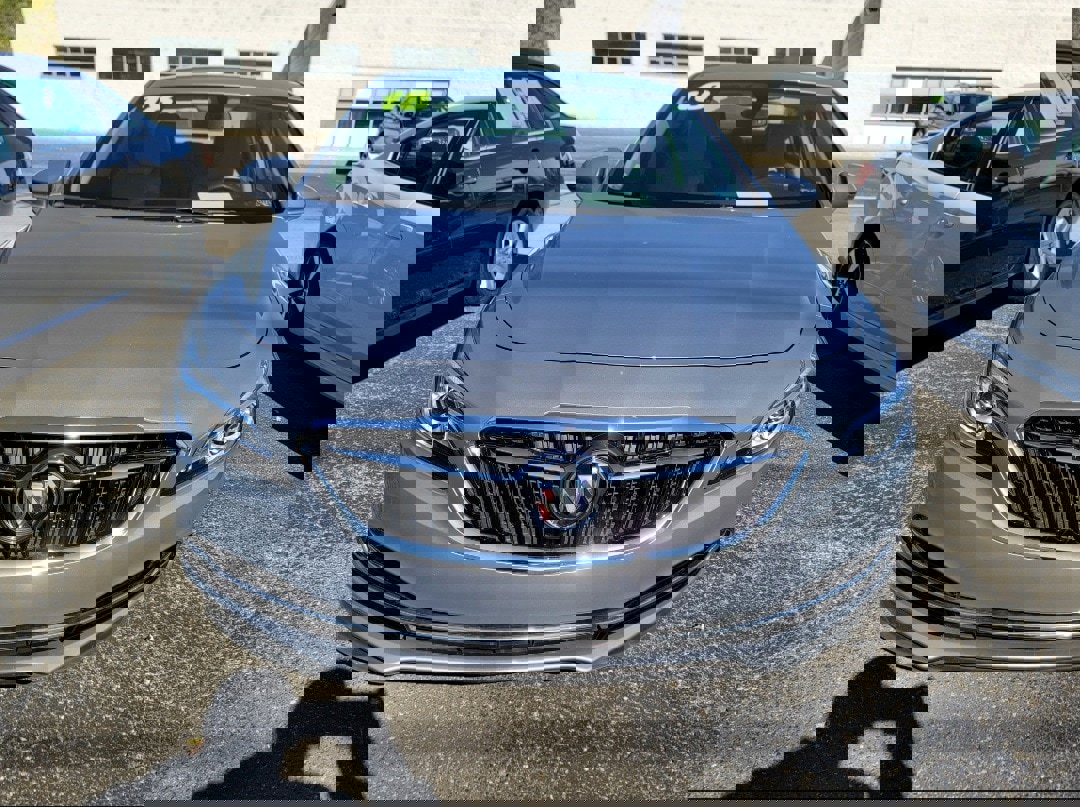 Used 2018 Buick LaCrosse Essence w/ Sights and Sounds Package image 19