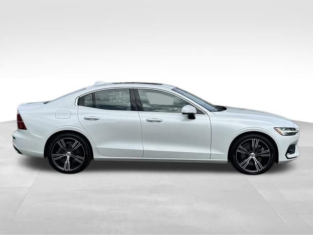 Used 2021 Volvo S60 T6 Inscription AWD/4WD image 9