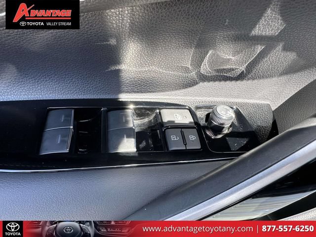 Certified 2023 Toyota Corolla XSE FWD image 20