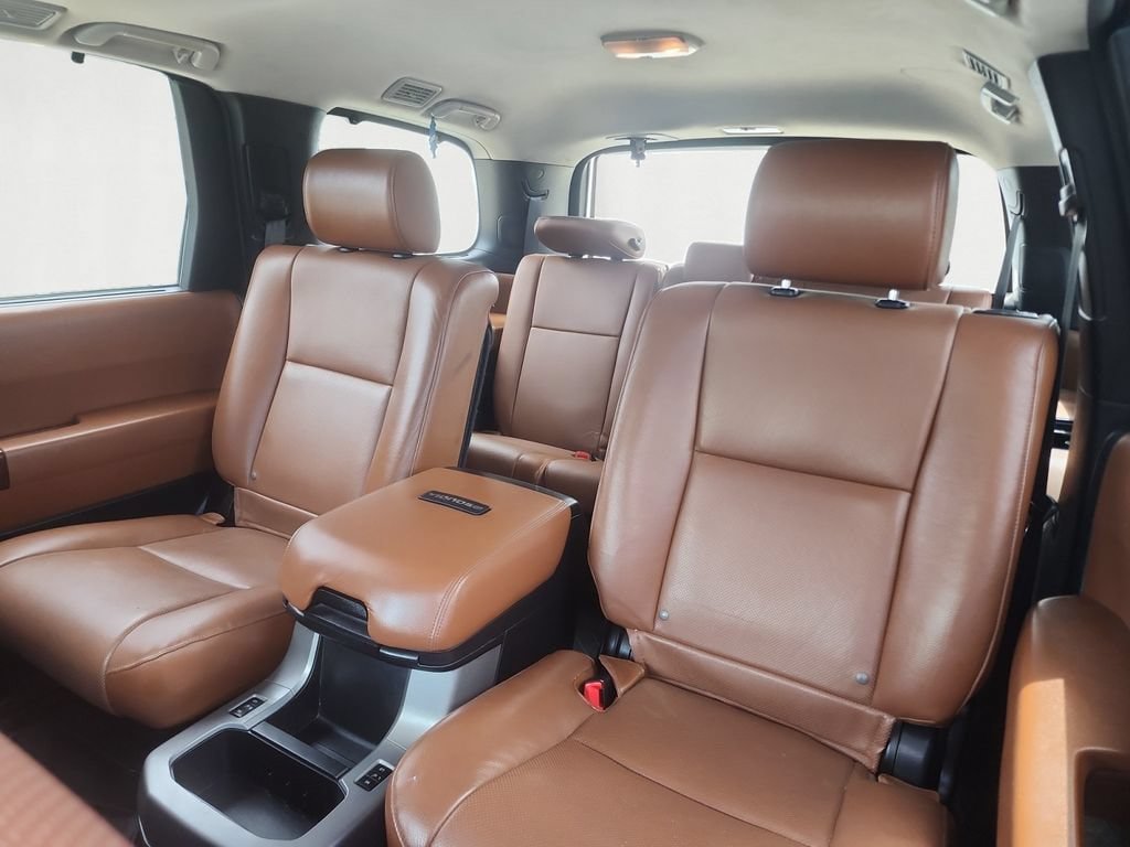 Used 2016 Toyota Sequoia Platinum AWD/4WD image 14