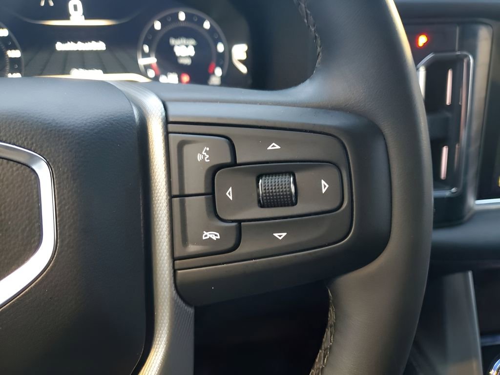 Used 2023 GMC Yukon Denali image 35