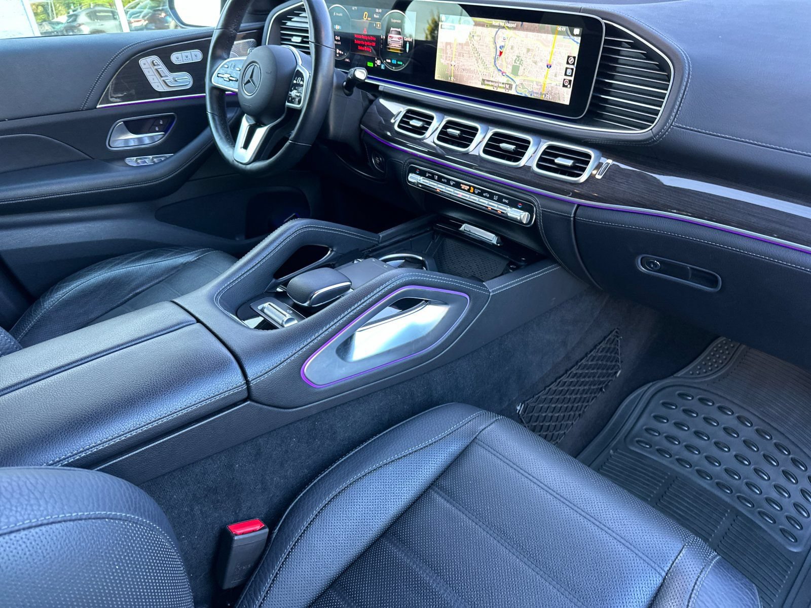 Used 2021 Mercedes-Benz GLS 580 4MATIC image 16