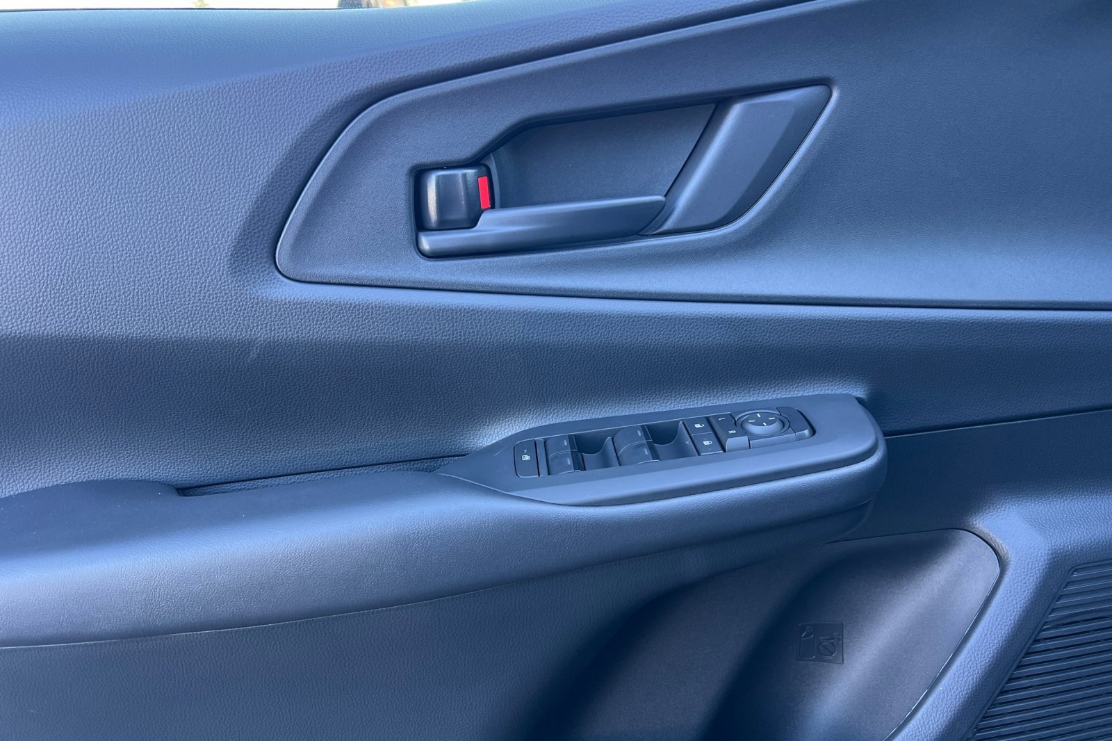 New 2026 Toyota Prius Plug-In Hybrid image 13