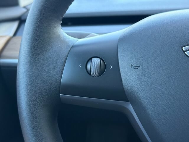 Used 2022 Tesla Model 3 Performance AWD/4WD image 28