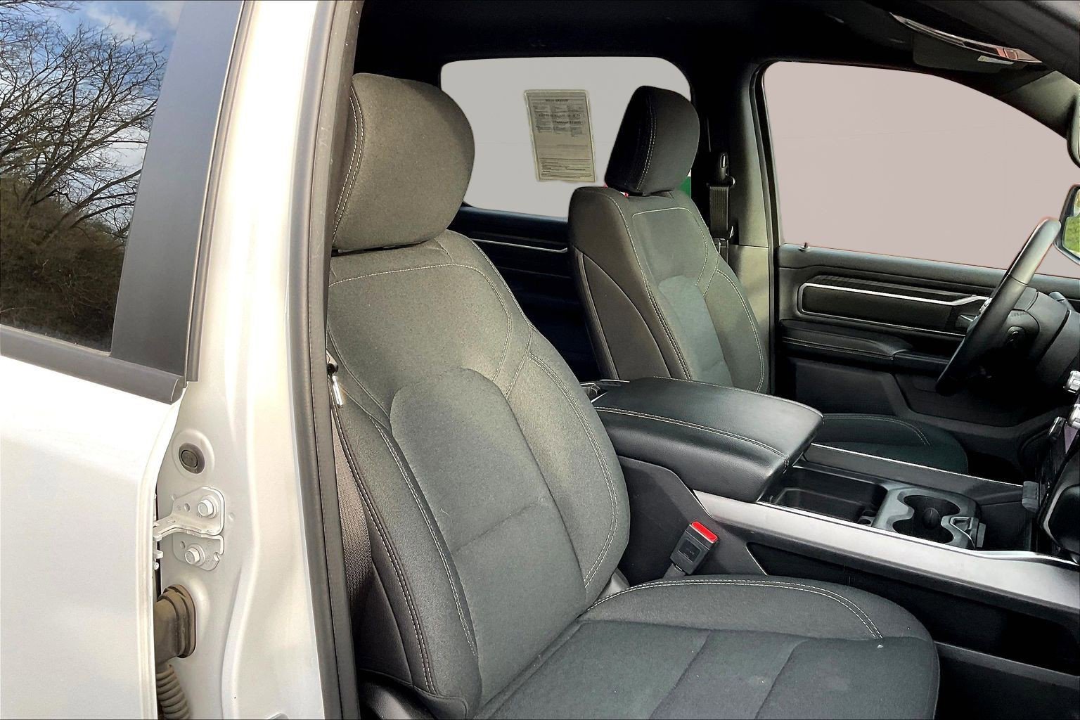 Used 2025 RAM 1500 Big Horn AWD/4WD image 28