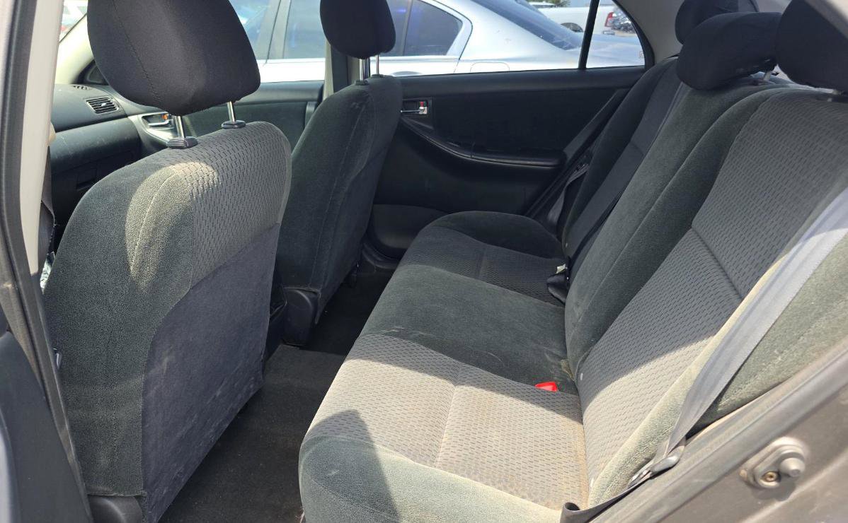Used 2005 Toyota Corolla LE FWD image 11