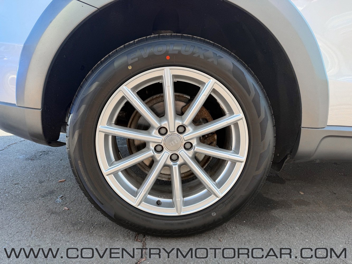 Used 2017 Audi Q5 2.0T Premium Plus w/ Technology Package image 13