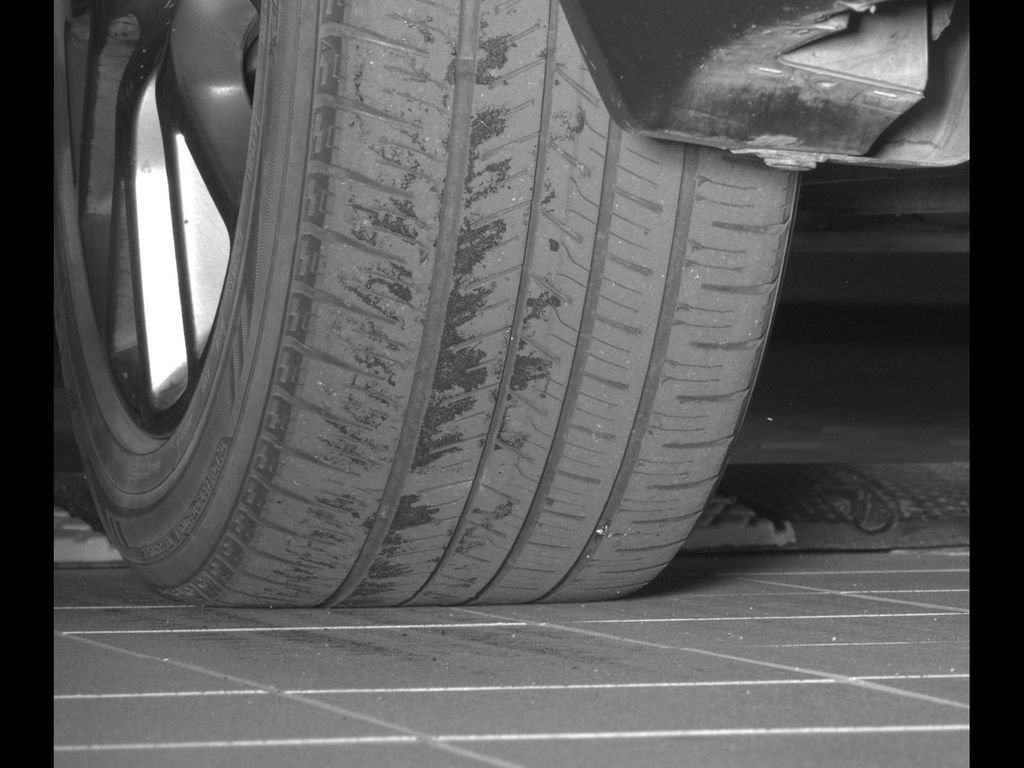 Used 2019 Buick Encore Sport Touring FWD image 14