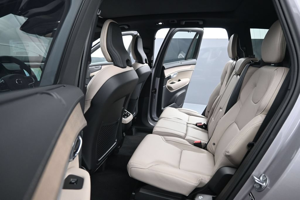 New 2026 Volvo XC90 B6 Ultra w/ Protection Package Premier AWD/4WD image 21