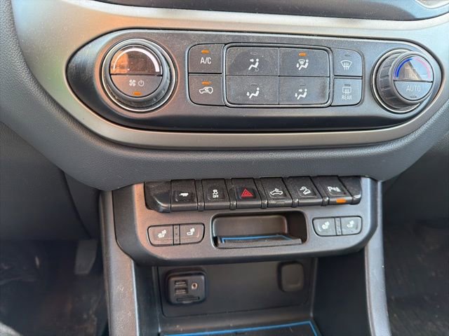 Used 2020 Chevrolet Colorado Z71 image 9