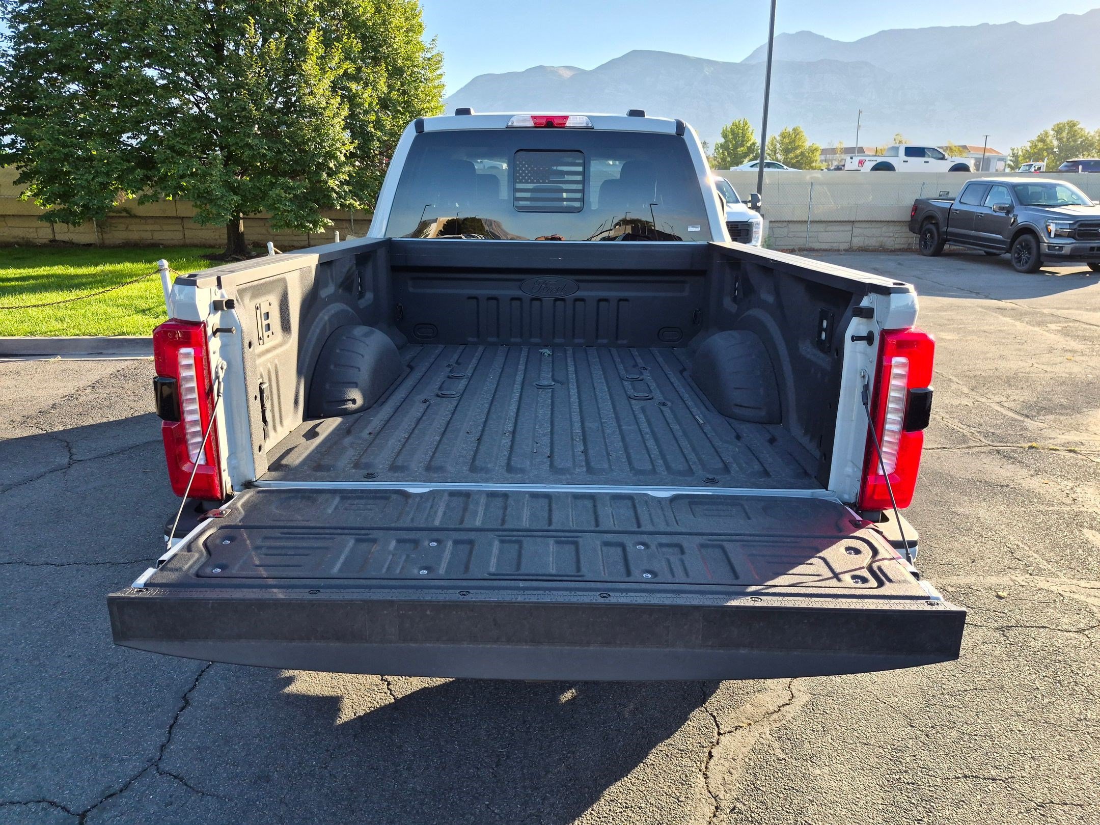 Used 2026 Ford F350 Lariat w/ Tremor Off-Road Package AWD/4WD image 33