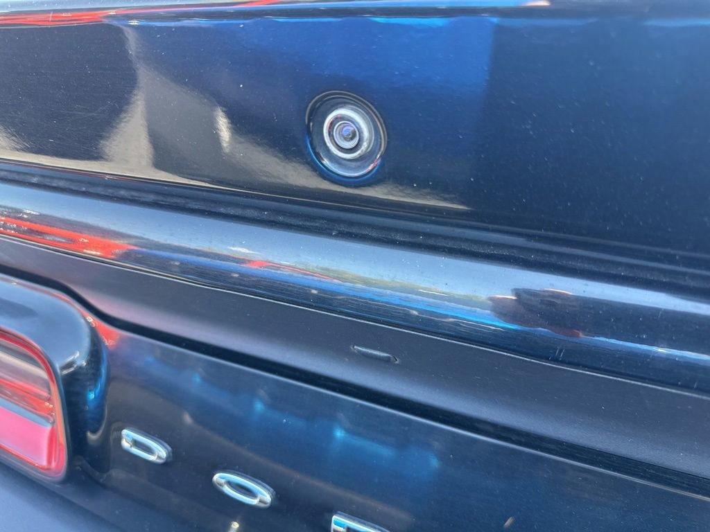 Used 2017 Dodge Challenger SXT Plus RWD image 3