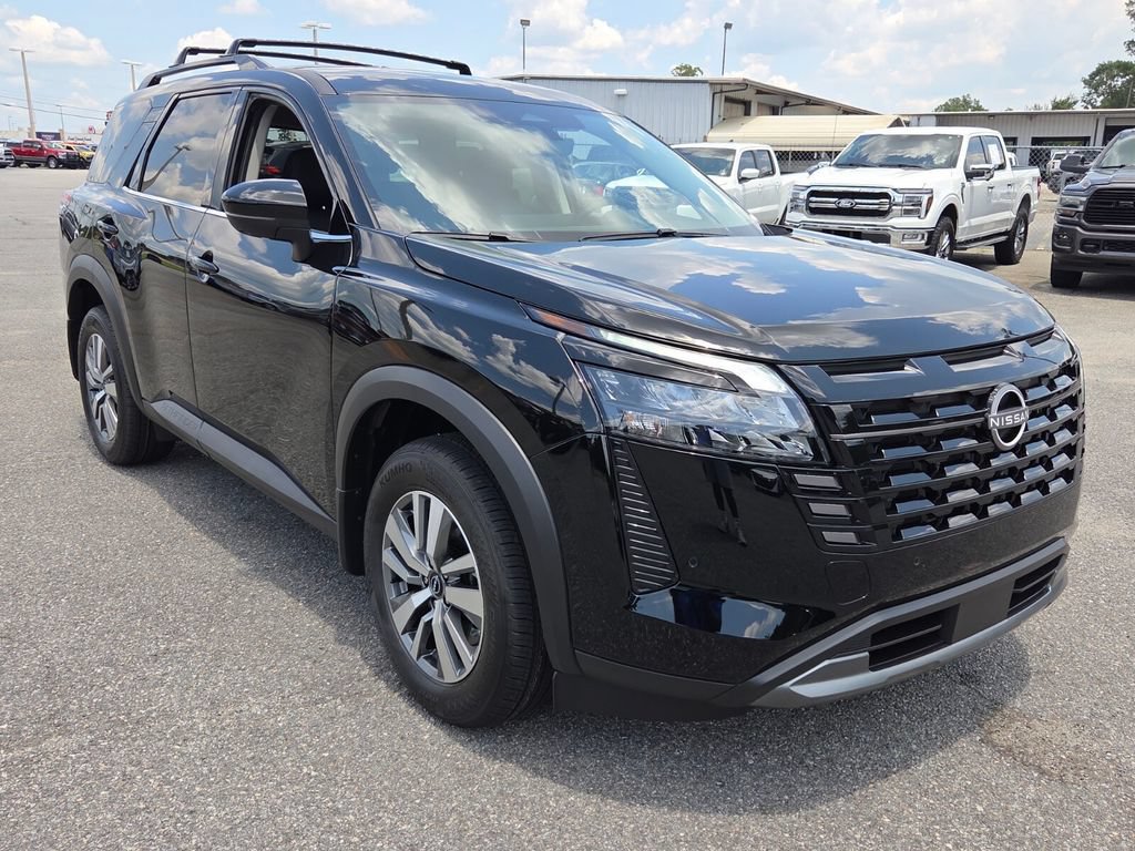 New 2026 Nissan Pathfinder SL FWD image 15